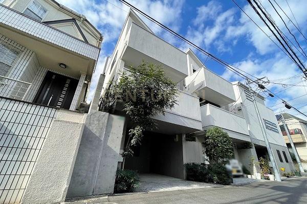 「祐天寺」 中古一戸建て 建物外観(2022.12撮影)