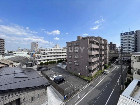 �����s���n����R1���� 9-13�̒��Ã}���V�����̏Z�˂���̒��]�ʐ^