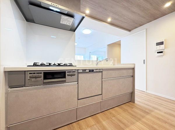 �����s���n����R1���� 9-13�̒��Ã}���V�����̃L�b�`��