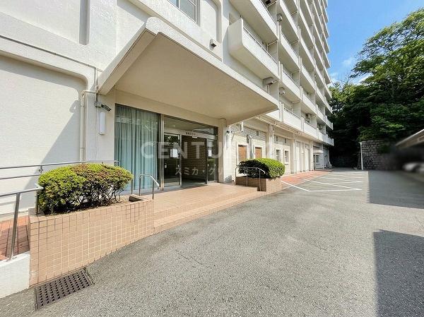 �����s�k�搼�P��1���� 27-3�̒��Ã}���V�����̃G���g�����X