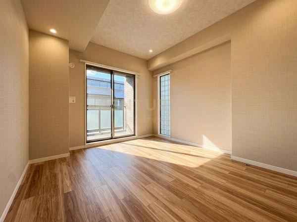 �����s�V�h�撆����1���� 7-14�̒��Ã}���V�����̎q������