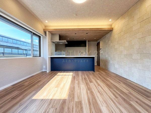 �����s�V�h�撆����1���� 7-14�̒��Ã}���V�����̃��r���O