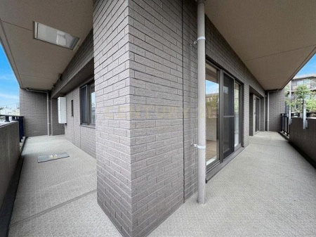 �����s�V�h�撆����1���� 7-14�̒��Ã}���V�����̃o���R�j�[