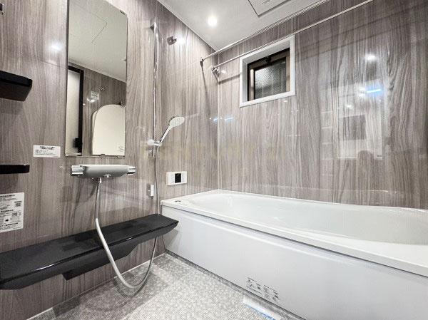 �����s�V�h�撆����1���� 7-14�̒��Ã}���V�����̗���