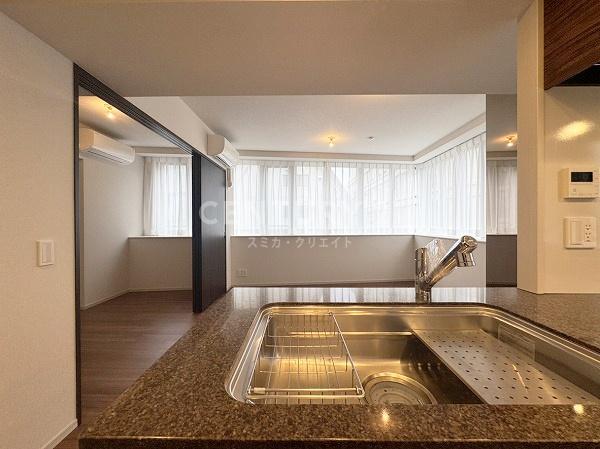 �����s������V��2���� 7-4�̒��Ã}���V�����̃��r���O