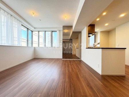 �����s������V��2���� 7-4�̒��Ã}���V�����̃��r���O