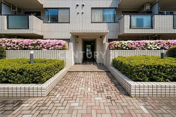 �����s�ڍ����ڍ�3���� 21-28�̒��Ã}���V�����̃G���g�����X