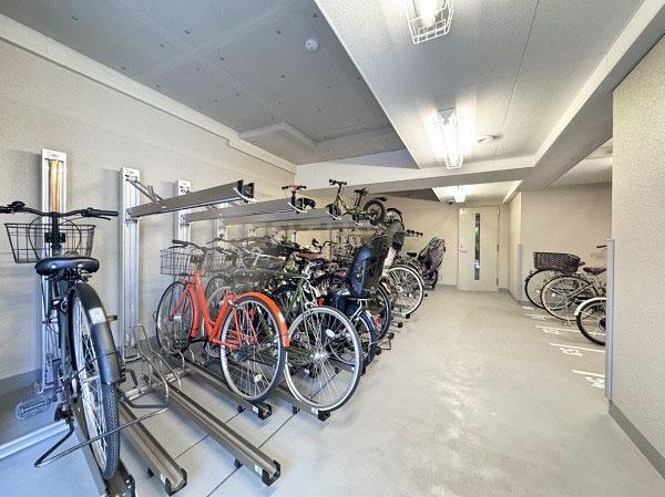 �����s���n�撆���k2���� 4-5�̒��Ã}���V�����̂��̑����p��