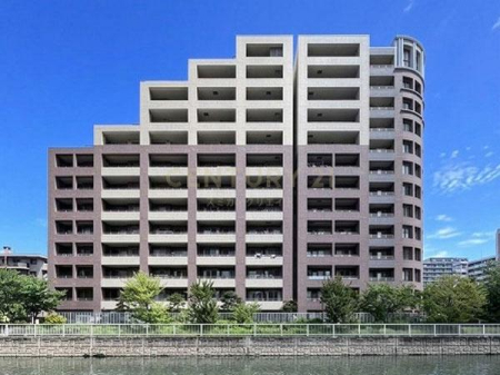 �����s�]���扎�]1���� 1-7�̒��Ã}���V�����̌��n�O�ώʐ^