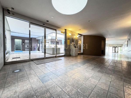 �����s�]���扎�]1���� 1-7�̒��Ã}���V�����̃G���g�����X