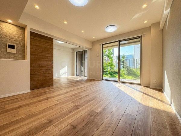 �����s�]���扎�]1���� 1-7�̒��Ã}���V�����̃��r���O