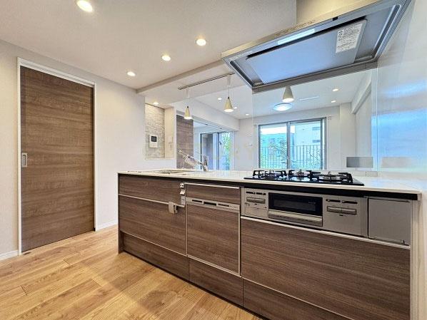 �����s�]���扎�]1���� 1-7�̒��Ã}���V�����̃L�b�`��