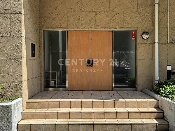 �����s�`��C��2���� 6-33�̒��Ã}���V�����̃G���g�����X