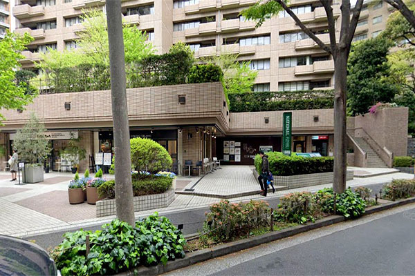 �����s�`�搼���z1���� 2-12�̒��Ã}���V�����̎��ӊ�