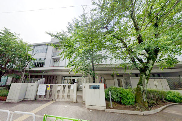 「駒沢大学」 新築一戸建て 世田谷区立駒沢小学校まで260m