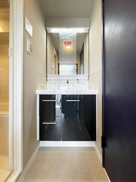 �����s���c�J�扺�n1���� 40-10�̒��Ã}���V�����̐��ʑ�E���ʏ�