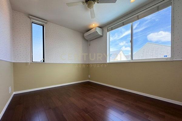 �����s��c���r��5���ڂ̒��È�ˌ��Ă̎q������