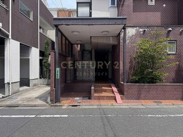 �����s�ڍ��撆����2���� 6-8�̒��Ã}���V�����̃G���g�����X