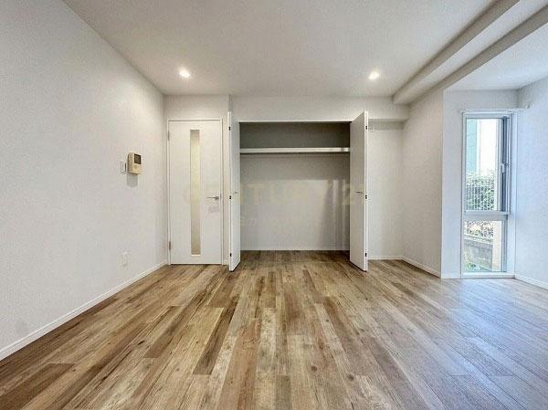 �����s�ڍ��撆����2���� 6-8�̒��Ã}���V�����̎��[