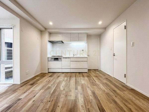 �����s�ڍ��撆����2���� 6-8�̒��Ã}���V�����̃��r���O