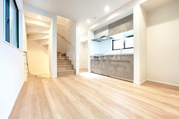 大田区中央二丁目 新築一戸建て ダイニングキッチン
