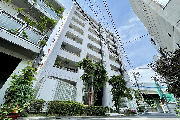 小田急コアロード広尾 建物外観(2022.5撮影)