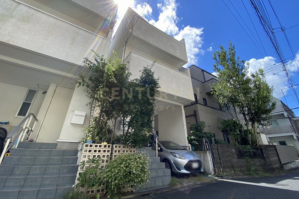 「大崎」 一戸建て 建物外観(2022.9撮影)