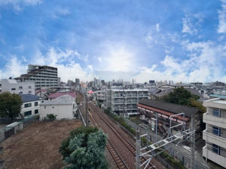 �����s��c��k�瑩2���� 19-4�̒��Ã}���V�����̏Z�˂���̒��]�ʐ^