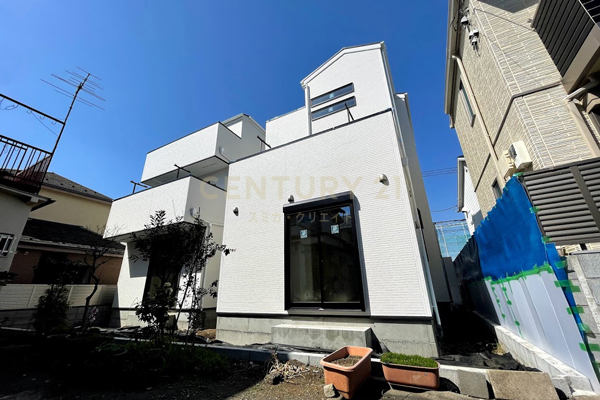 世田谷区中町3丁目 新築分譲住宅 2号棟 建物外観(2021.3撮影)