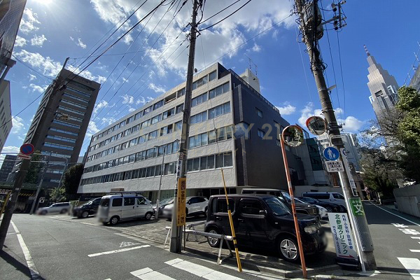 外苑マンション 建物外観(2021.10撮影)