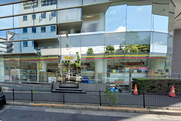 �����s�a�J��F�c�쒬 1-12�̒��Ã}���V�����̎��ӊ�