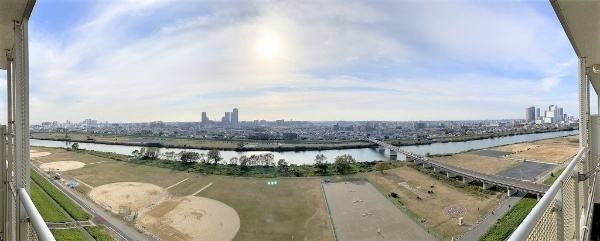 シエルズガーデン リビエルタワー バルコニーからの眺望（パノラマ）