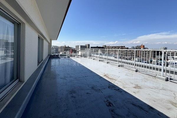 �����s��c��{�H�c3���� 21-16�̒��Ã}���V�����̃o���R�j�[