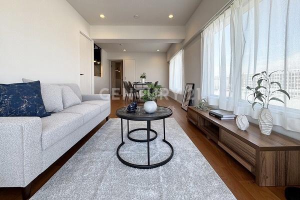 �����s��c��{�H�c3���� 21-16�̒��Ã}���V�����̃��r���O