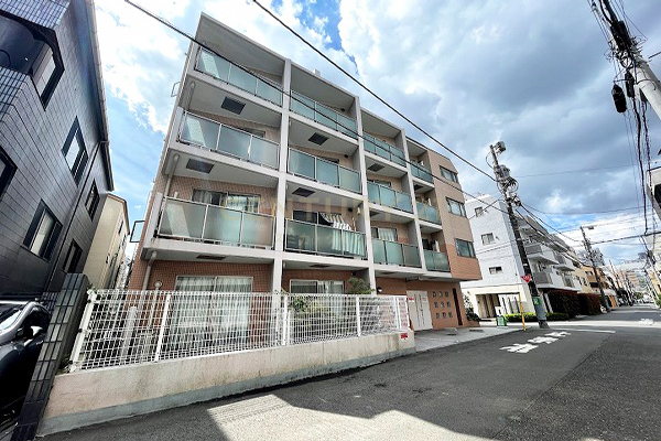 イトーピア神宮外苑エストゥディオ 建物外観