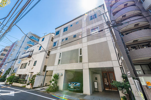 TOMIGAYA HOUSE