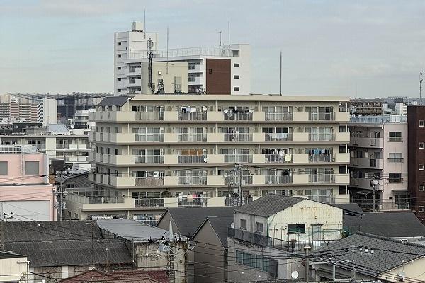 シャルマンコーポ梅屋敷 建物外観（2025.12撮影）