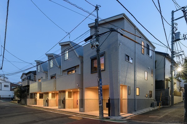 SOAVITA北新宿/A号棟 建物外観