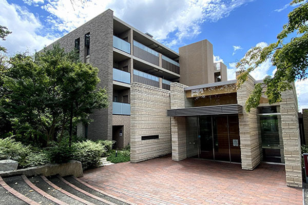 ブランズシティ世田谷中町 エミネントフォレスト 建物外観