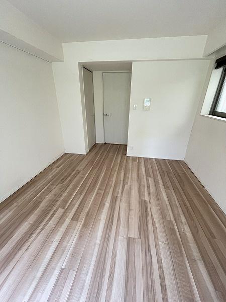 �����s���c�J�搢�c�J1���� 10-25�̒��Ã}���V�����̐Q��