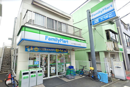 �����s���c�J��{��3���� 12-18�̒��Ã}���V�����̎��ӊ�