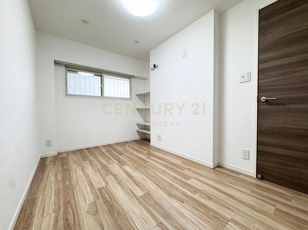 �����s�ڍ���O�c2���� 10-35�̒��Ã}���V�����̐Q��
