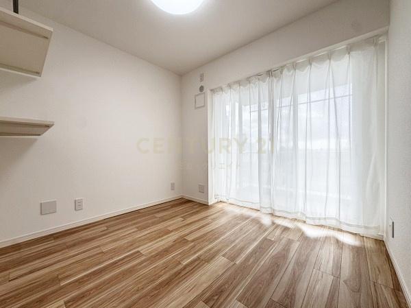 �����s�ڍ���O�c2���� 10-35�̒��Ã}���V�����̎q������