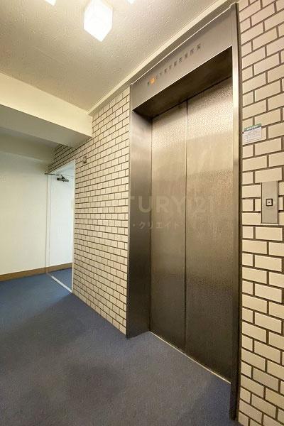 アポセント千駄ヶ谷 エレベーター