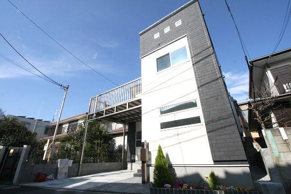 「雪が谷大塚」 一戸建て 外観/2020.1撮影