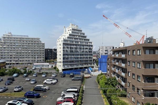 コンド田園調布 建物外観(2023.5撮影)