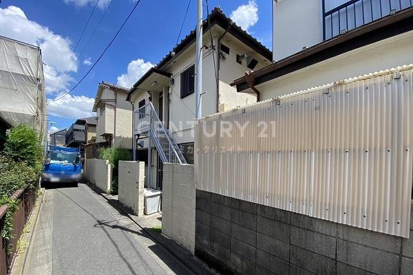 「下北沢」建築条件無し土地 建物外観(2023.8撮影)