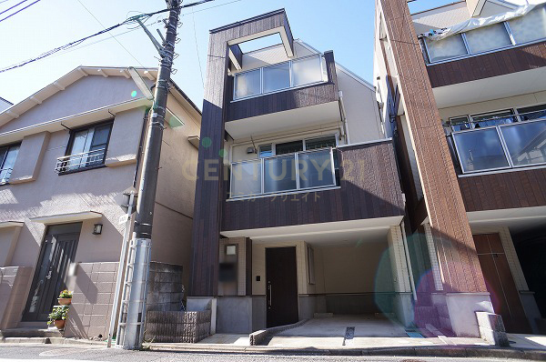 「尾山台」 一戸建て 建物外観(2020.11撮影)