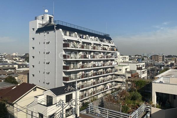 東海経堂マンション 建物外観(2023.11撮影)
