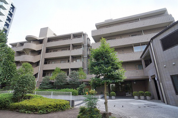 藤和目黒ホームズ 外観